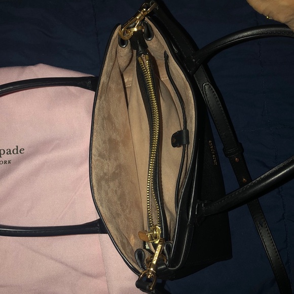 Kate spade black crossbody bag. - Picture 5 of 6